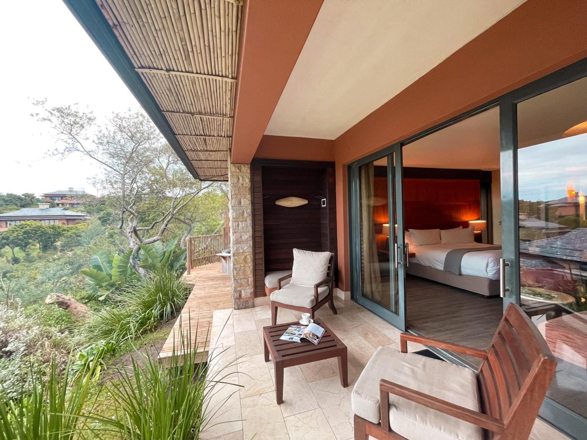 Pezula Nature Retreat Найсне Номер фото A guest room at the Falls Lodge